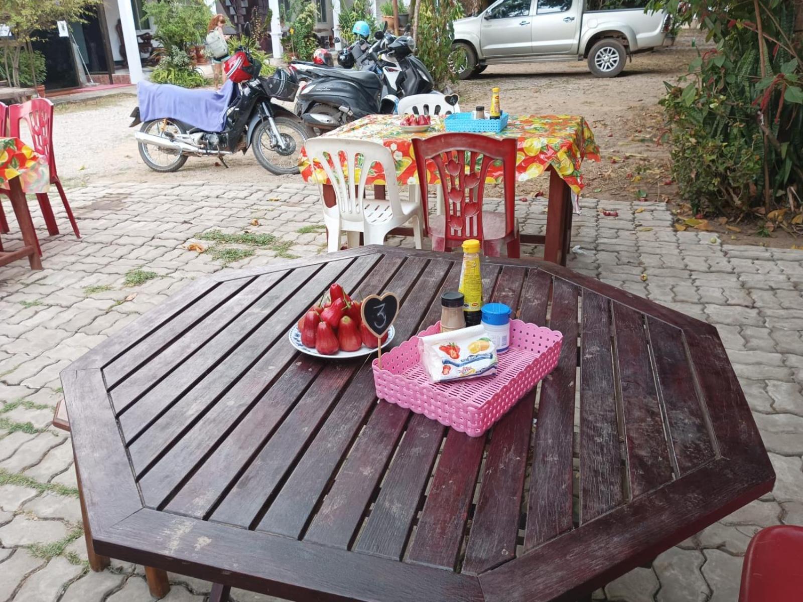 Song Lao Guesthouse Thakhek Esterno foto